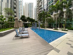 Esparina Residences (D19), Condominium #225931311
